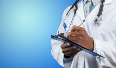 the doctor takes note